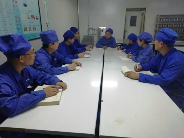 201车间齐智QC小组22.jpg