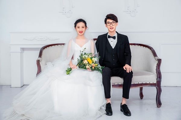 刘博、药物分析研究室宋连杰（女）1.jpg