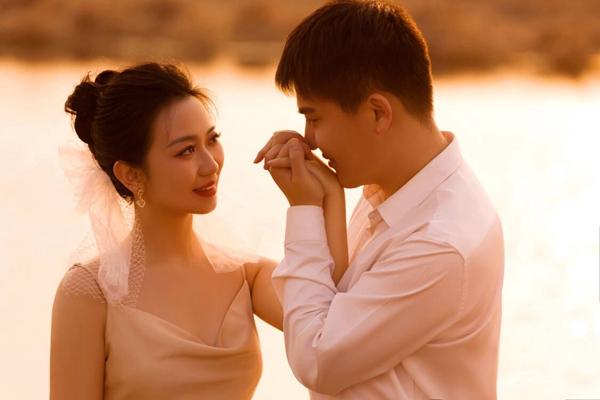 销售管理部陈晓飞&刘珂.jpg