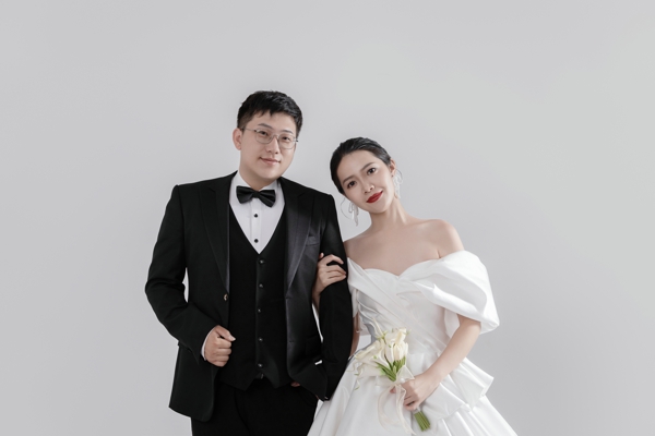 永聚科技药包与食包业务部巴成文&王田.jpg