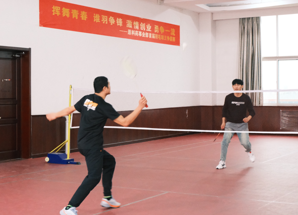 鲁景雯 (1)_编辑.png
