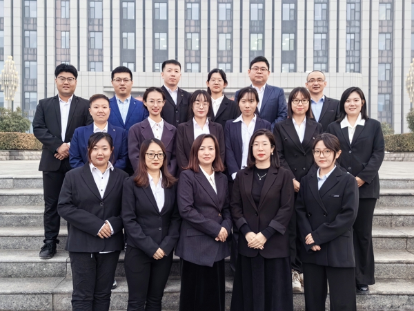 国际业务部团队.jpg