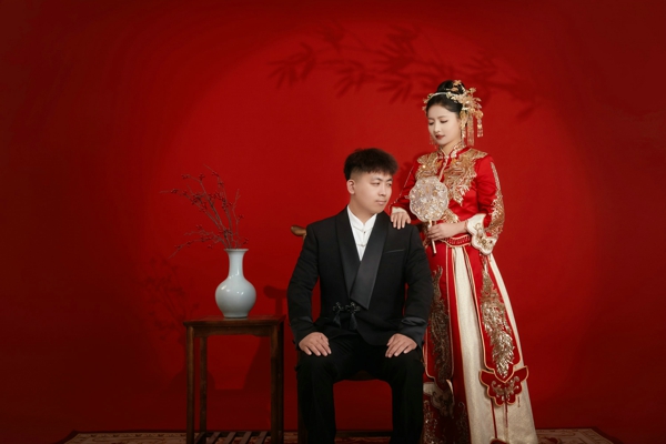 1711766741434836.jpg 永聚科技101车间朱志阳&齐都药业质量部刘月.jpg