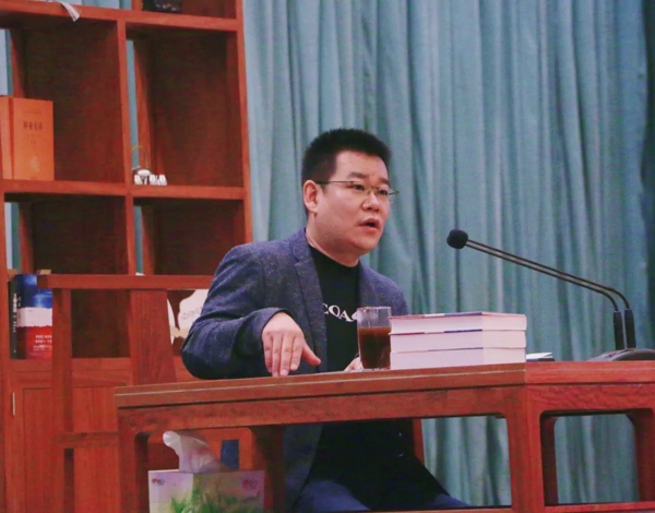 6.徐则臣.jpg