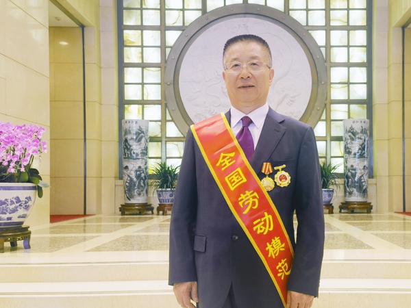 1 劳模.jpg