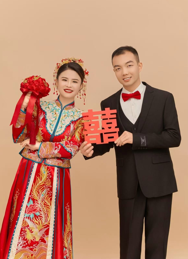 原料药事业部606车间齐军伟&李堃.jpg