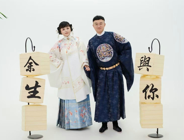 205车间齐凯&刘怡然.jpg