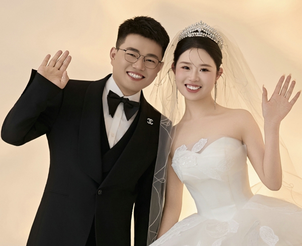 1756538958562812.jpg 姚友才&新型高端制剂研究室张玉涵.jpg