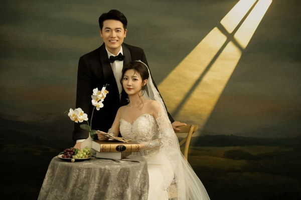 1764404911139418.jpg 贾云舒&终端业务部李瀚文.jpg