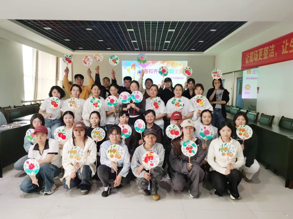 204车间趣味手工团建（郑真真）.jpg