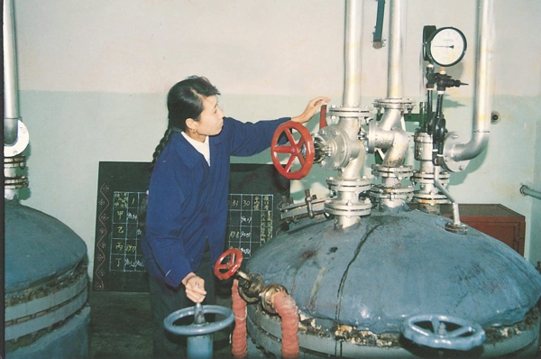 4-葡萄糖原料药车间糖化岗位.jpg