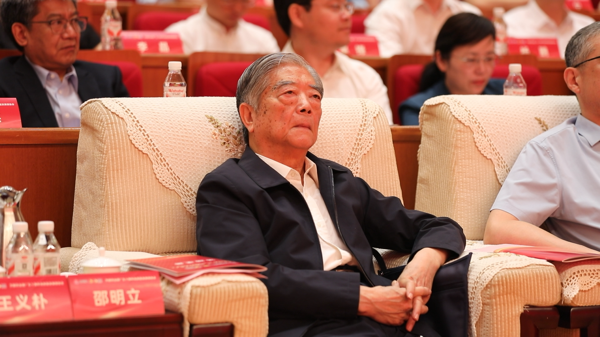 邵明立.png